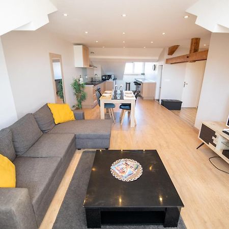 Kasa Friendly - Proche Centre Ville - Tout Equipe Et Calme Сент-Этьен Экстерьер фото