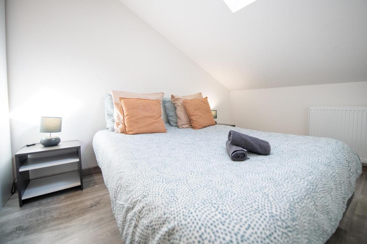 Kasa Friendly - Proche Centre Ville - Tout Equipe Et Calme Сент-Этьен Экстерьер фото